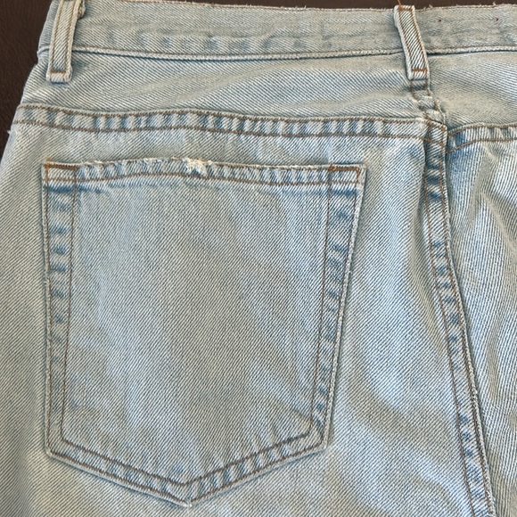 🥂 Host Pick 🥂 Vintage Embroidered Distressed Stonewashed Guess Jeans - Picture 10 of 17